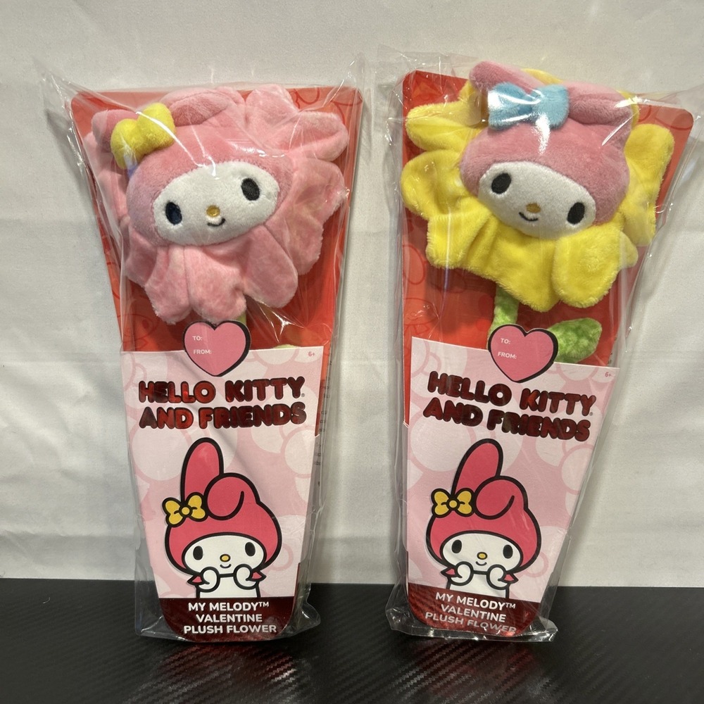 Hello Kitty and Friends Valentine Plush Flowers